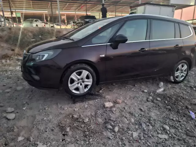 Opel Zafira, 2015 1, avtobaza.tj