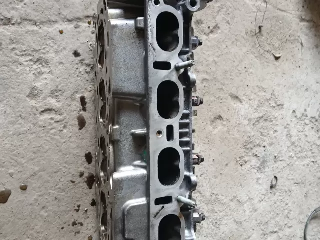 Галовка от tayota versо 1, avtobaza.tj