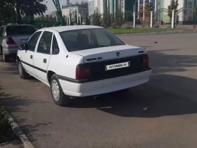 Opel Vectra A 1, avtobaza.tj