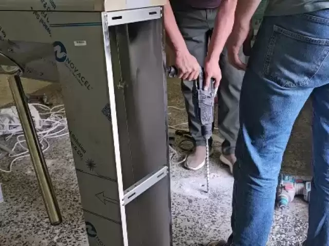 Установка камера видео наблюдения 1, farmo.tj