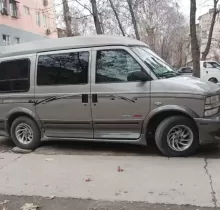 Chevrolet Astro, 2001 в Душанбе 