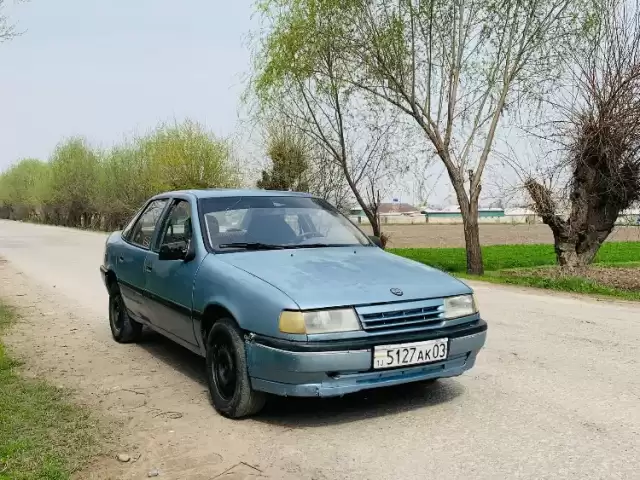 Opel Vectra A, 1992 1, avtobaza.tj Opel Vectra A, 1992 1, avtobaza.tj